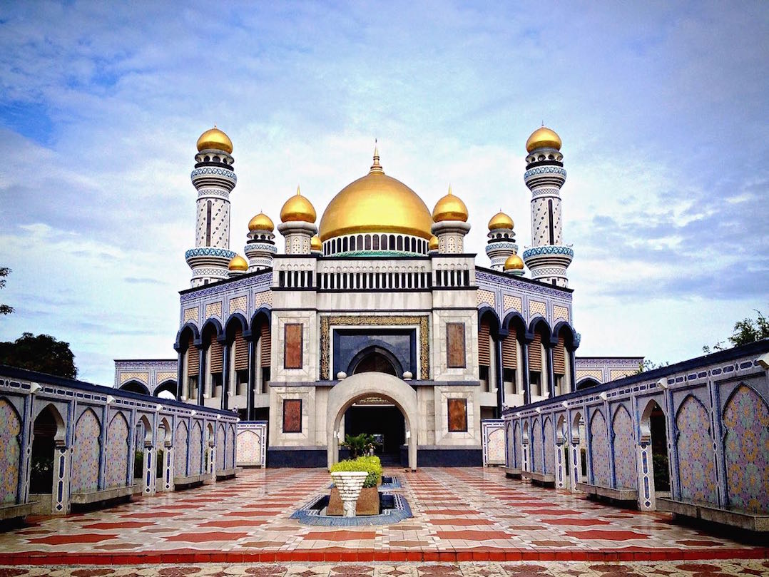 Jame'Asr Hassanil Bolkiah Mosque in Bandar Seri Begawan, Brunei