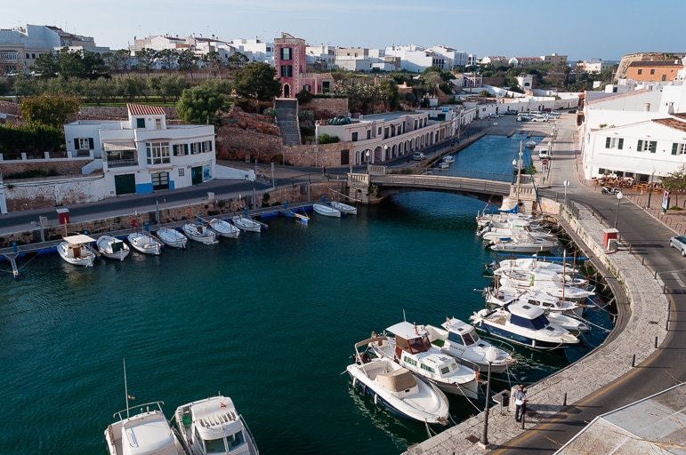 Cuitadella harbour where the water meanders by the town