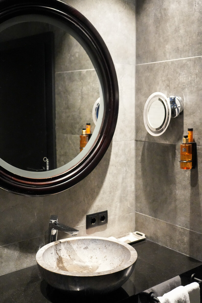 Bathroom at Aiola Living Hotel, Graz