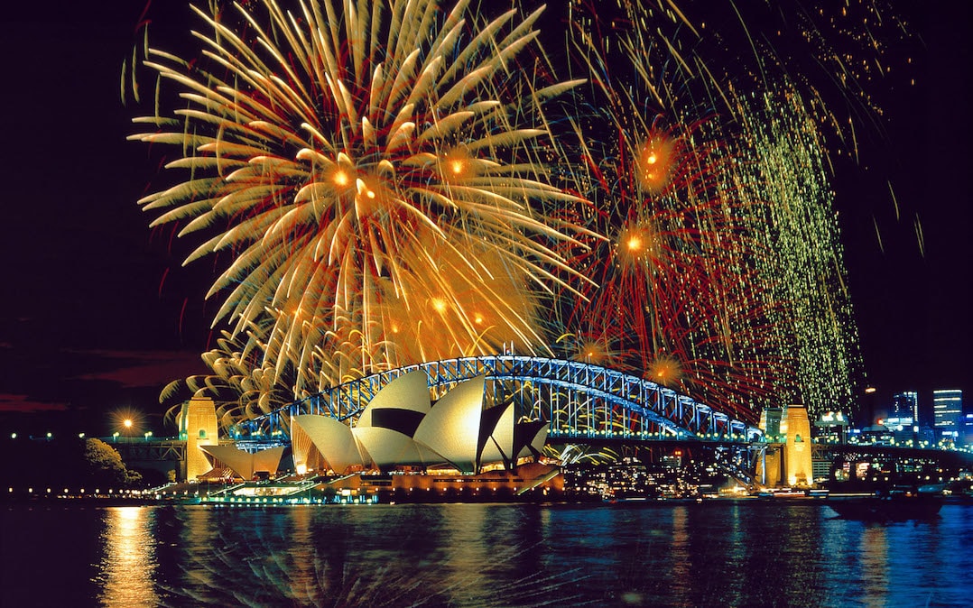 30 Places to go for Christmas and New Year all around the world | pic: miquitos