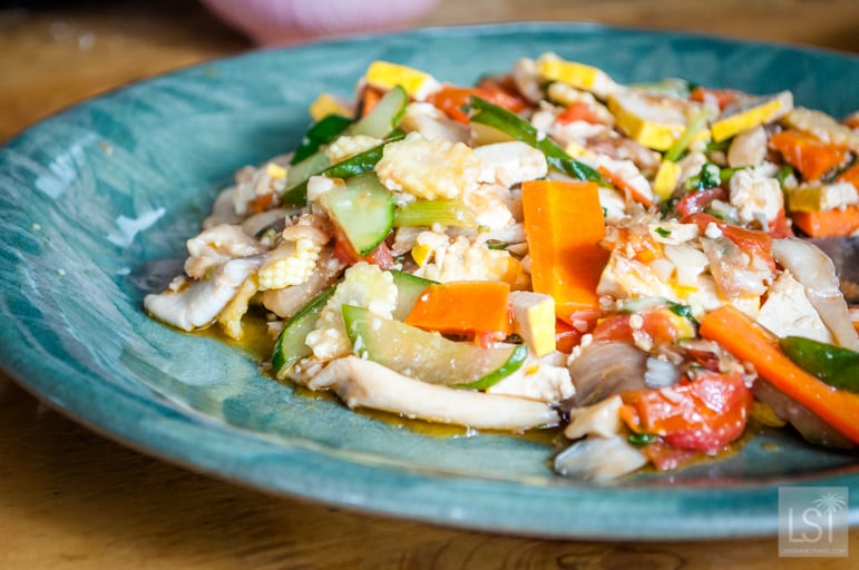 Terry prepared this stir-fry mushroom and tofu for lunch