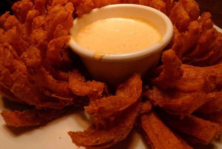 Sample Outback's signature Bloomin Onion sharer | Pic  Rusty Clark ~ 100K Photos