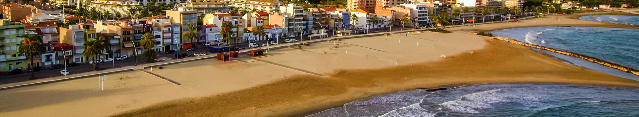 Playa Torreblanca in Fuengirola is a popular beach for families, which never gets too crowded