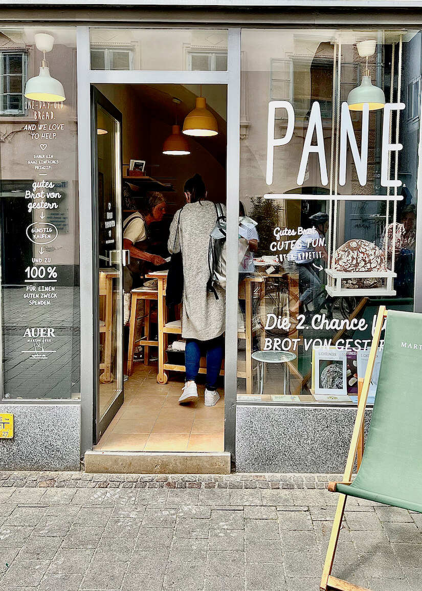 Pane shop in the Lend District