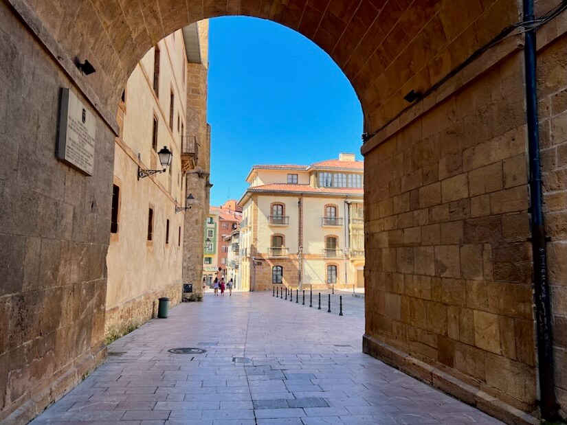 Wander the old heart of Oviedo